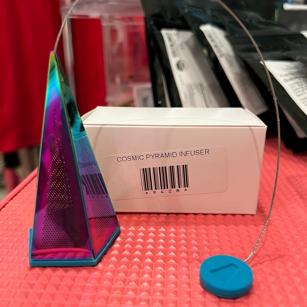 Sipology Cosmic Pyramid Infuser